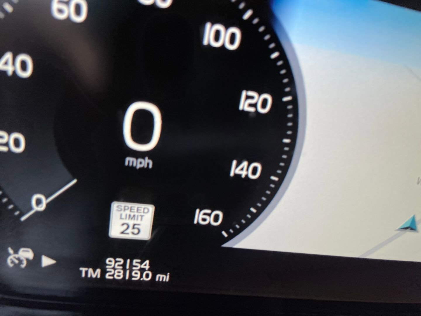 Used 2020 Volvo XC90 T6 Momentum w/ Protection Package Premier image 23