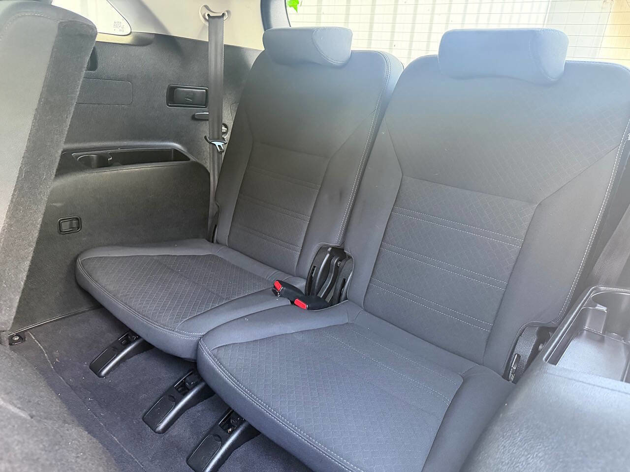 Used 2016 Kia Sorento LX image 29