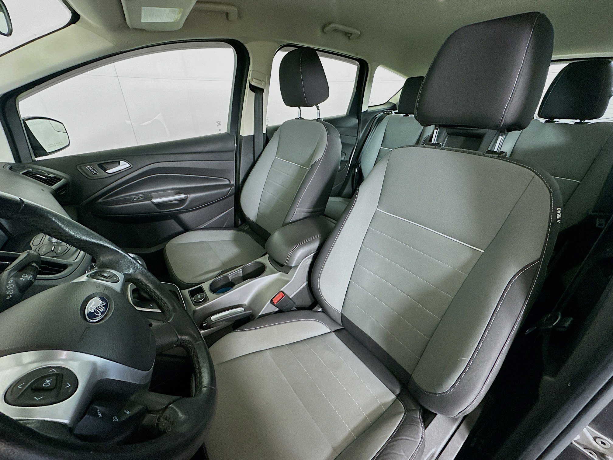 Used 2014 Ford C-MAX SE w/ Equipment Group 203A FWD image 13