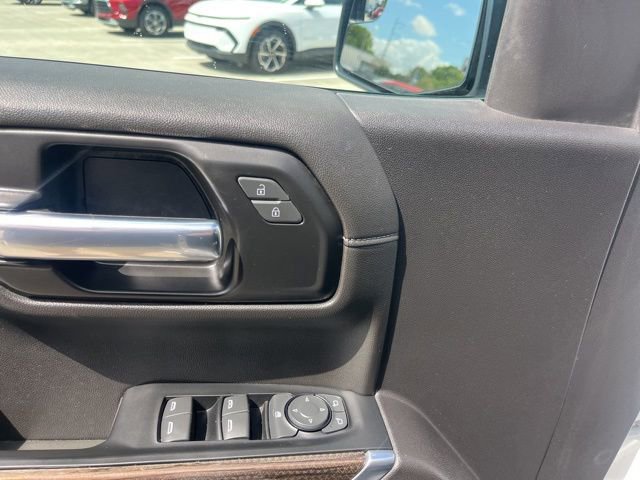 Used 2022 Chevrolet Silverado 1500 LT image 13