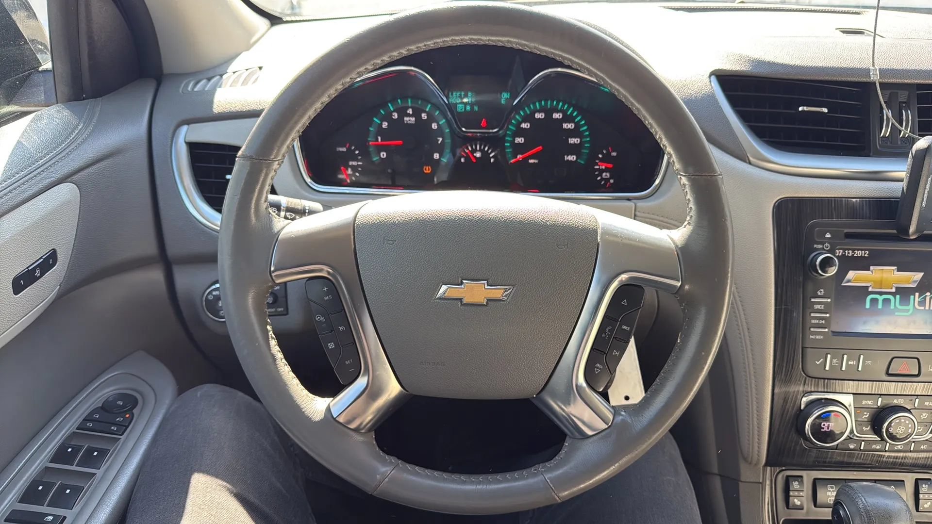 Used 2016 Chevrolet Traverse LTZ AWD/4WD image 10