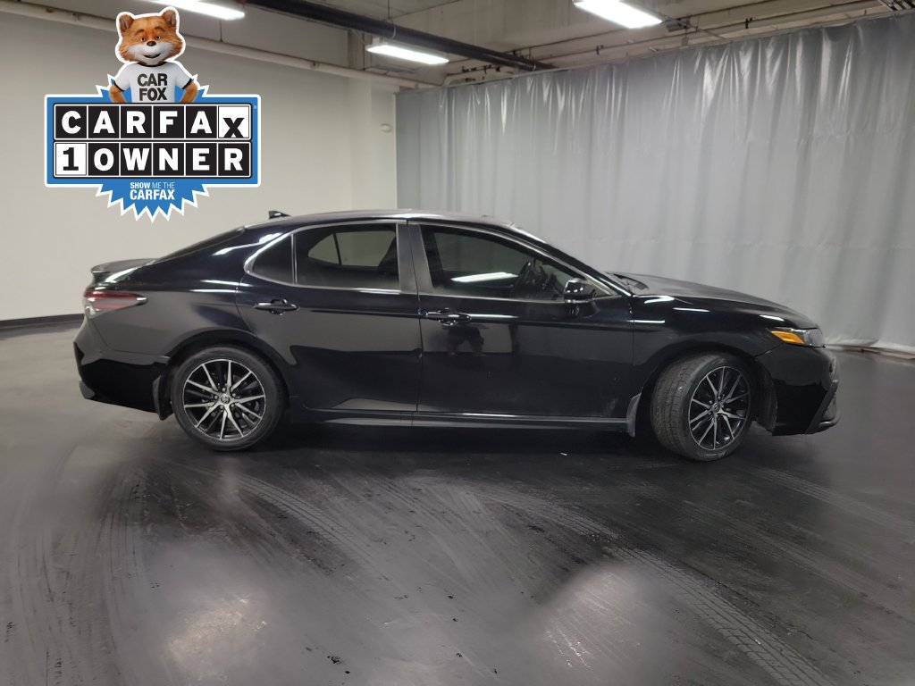 Used 2023 Toyota Camry SE w/ Cold Weather Package AWD/4WD image 9