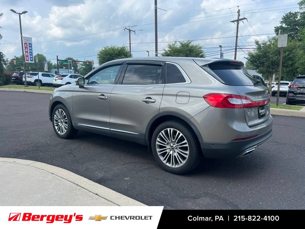 Used 2017 Lincoln MKX Reserve AWD/4WD image 5