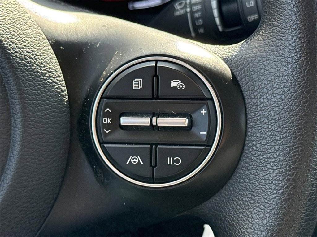 Used 2024 Kia Soul LX w/ Option Group 015 image 32