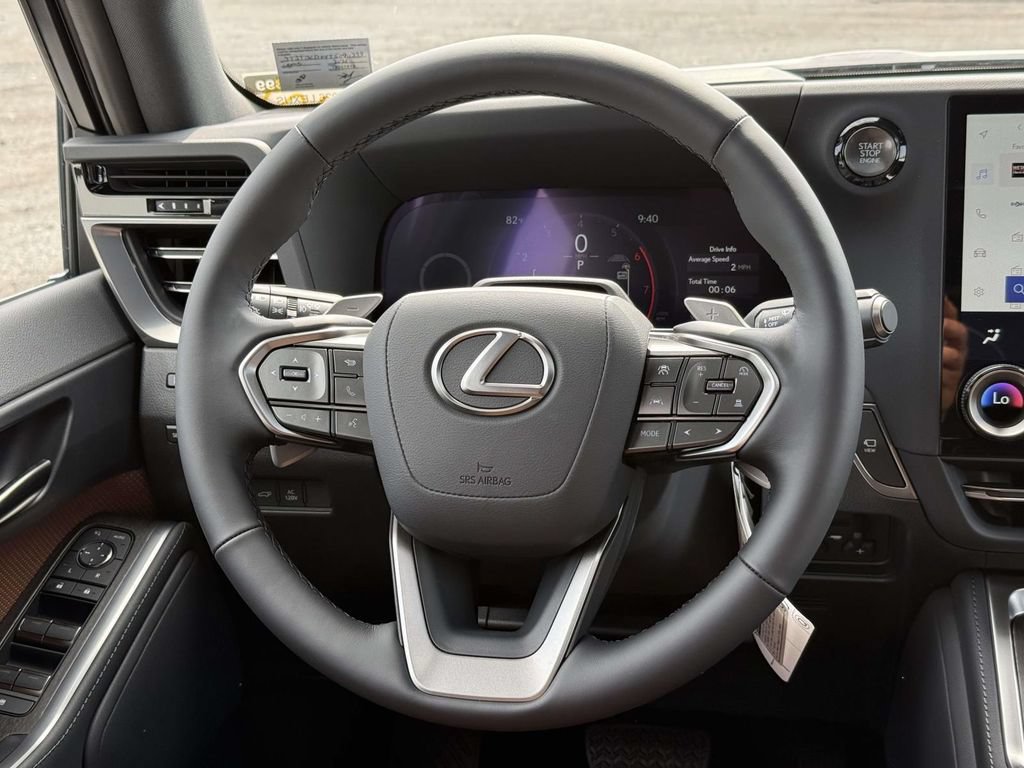 New 2026 Lexus GX 550 AWD/4WD image 9