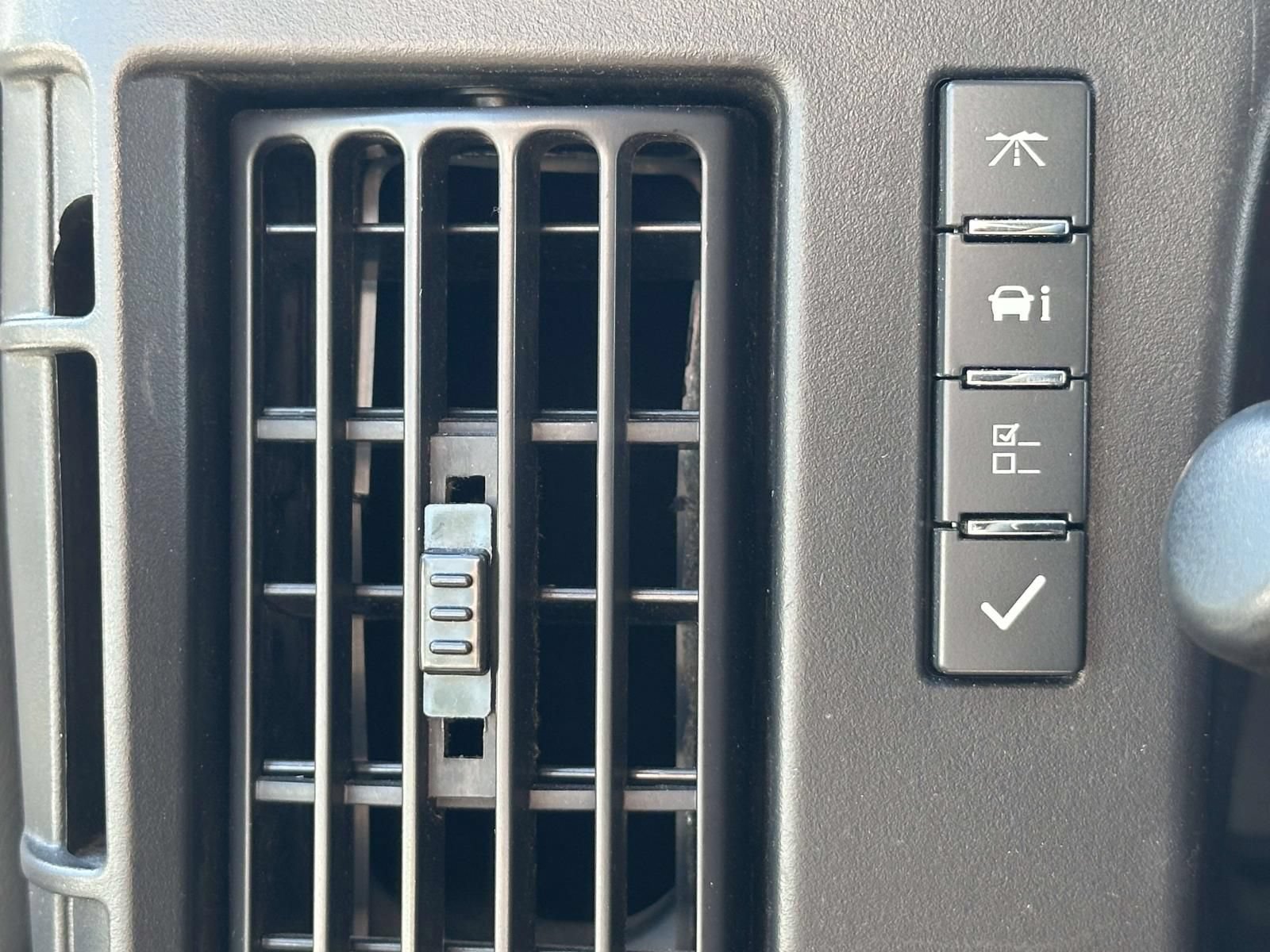Used 2024 GMC Savana 2500 w/ Driver Convenience Package RWD image 16