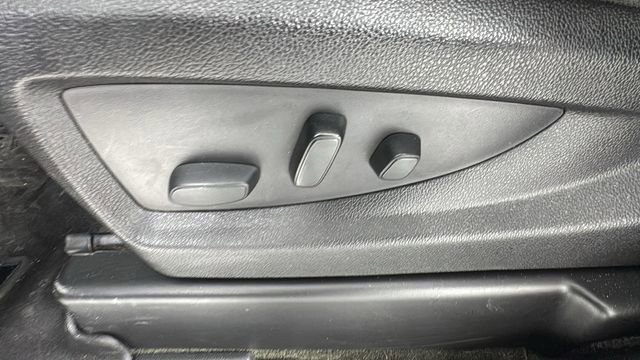 Used 2017 GMC Sierra 1500 SLE w/ Elevation Edition image 11