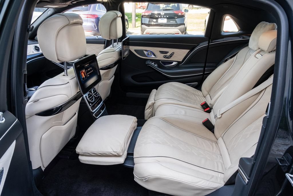 Used 2018 Mercedes-Benz Maybach S 560 4MATIC image 39