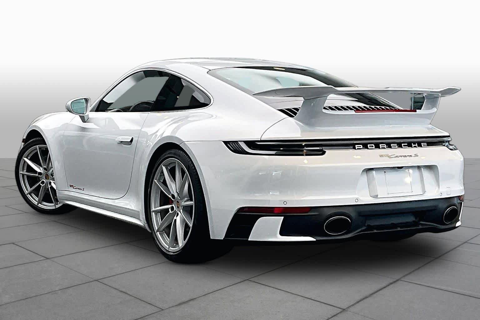 Used 2023 Porsche 911 Carrera S RWD image 11