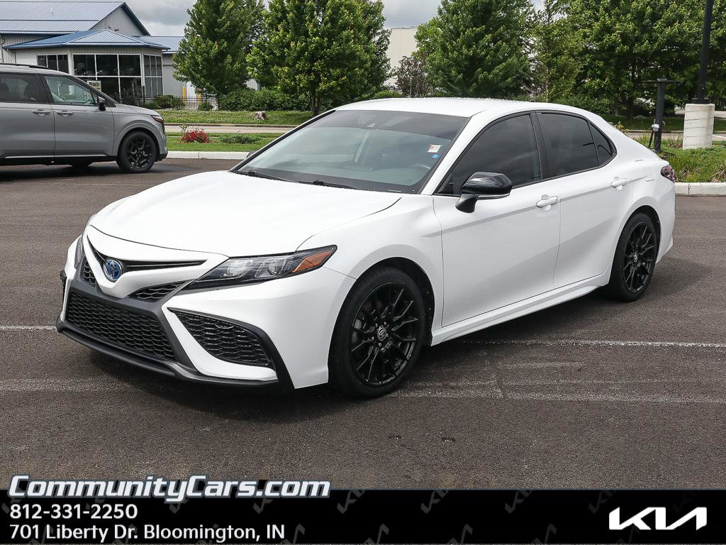 Used 2023 Toyota Camry SE w/ Convenience Package