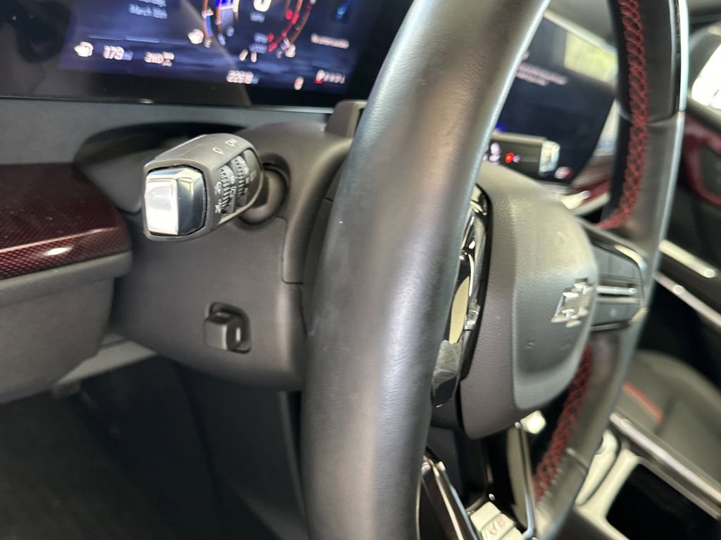 Certified 2024 Chevrolet Traverse RS image 21