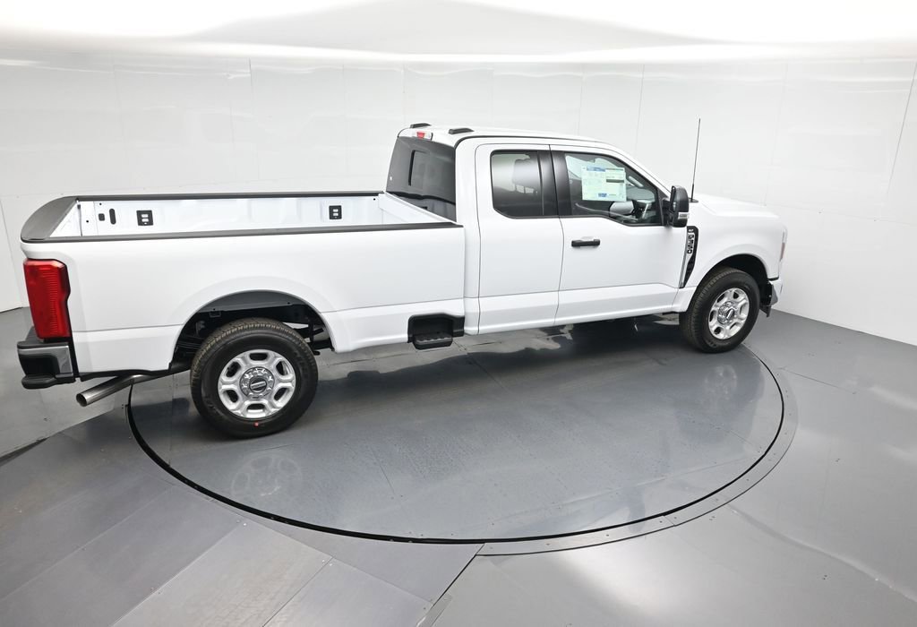 New 2026 Ford F350 XLT RWD image 36