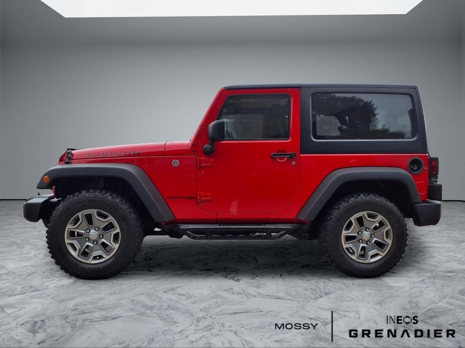 Used 2018 Jeep Wrangler Rubicon w/ Power Convenience Group AWD/4WD image 5