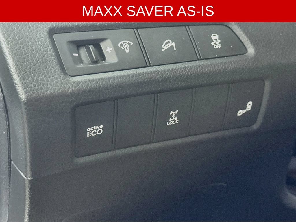 Used 2016 Hyundai Santa Fe Sport 2.0T AWD/4WD image 23