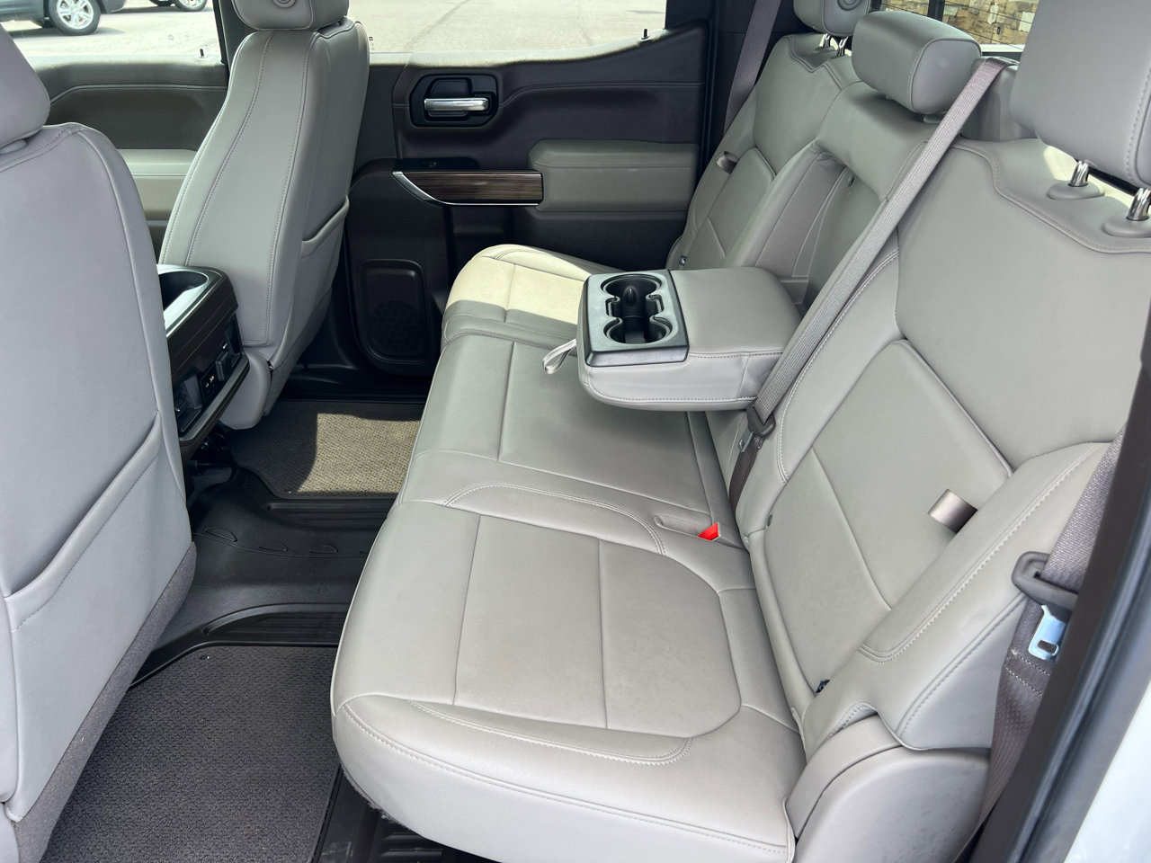 Used 2022 Chevrolet Silverado 1500 LT Trail Boss w/ Convenience Package II AWD/4WD image 17