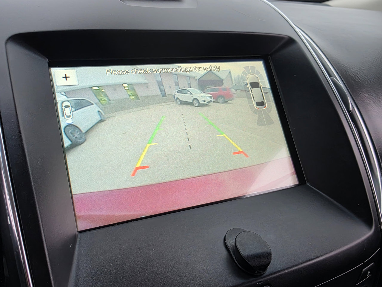 Used 2018 Ford Edge Titanium w/ Equipment Group 302A image 5