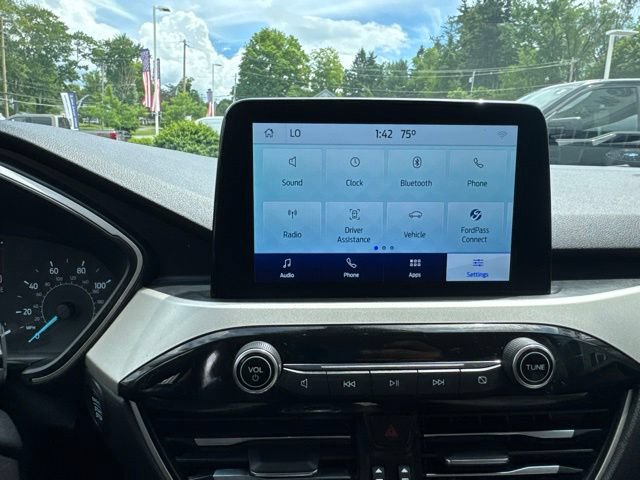 Certified 2022 Ford Escape SE w/ Cold Weather Package AWD/4WD image 26