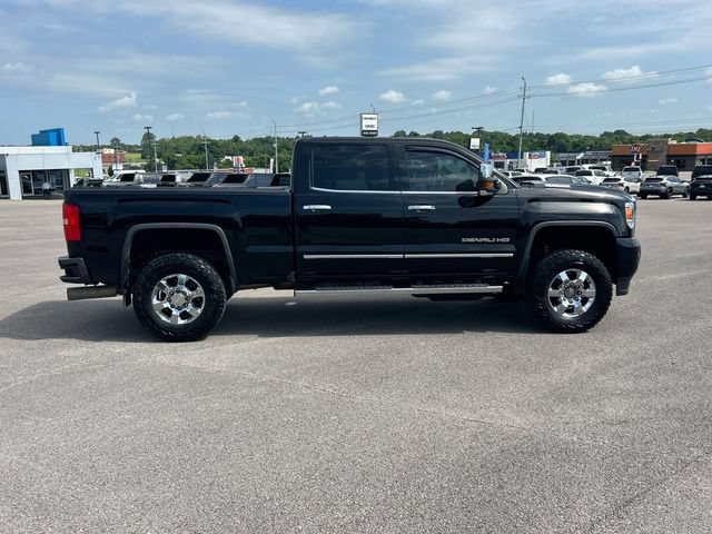 Used 2018 GMC Sierra 3500 Denali w/ Duramax Plus Package AWD/4WD video 3