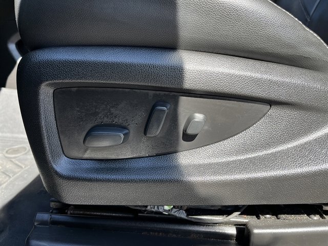 Used 2018 Chevrolet Tahoe Premier image 24