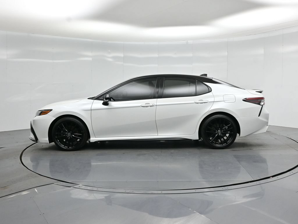Used 2021 Toyota Camry XSE w/ Navigation Package FWD image 29