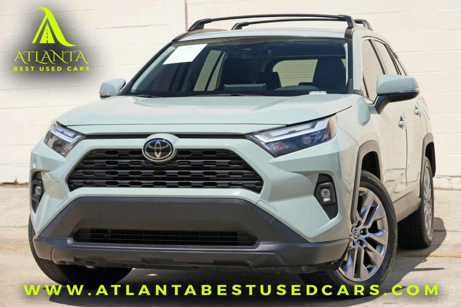 Used 2023 Toyota RAV4 XLE Premium FWD image 1