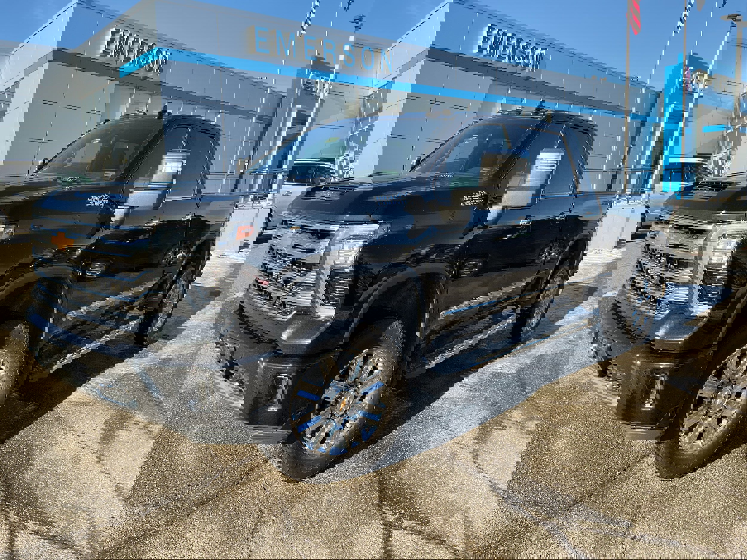 Certified 2024 Chevrolet Silverado 3500 High Country w/ Z71 Off-Road Package image 2