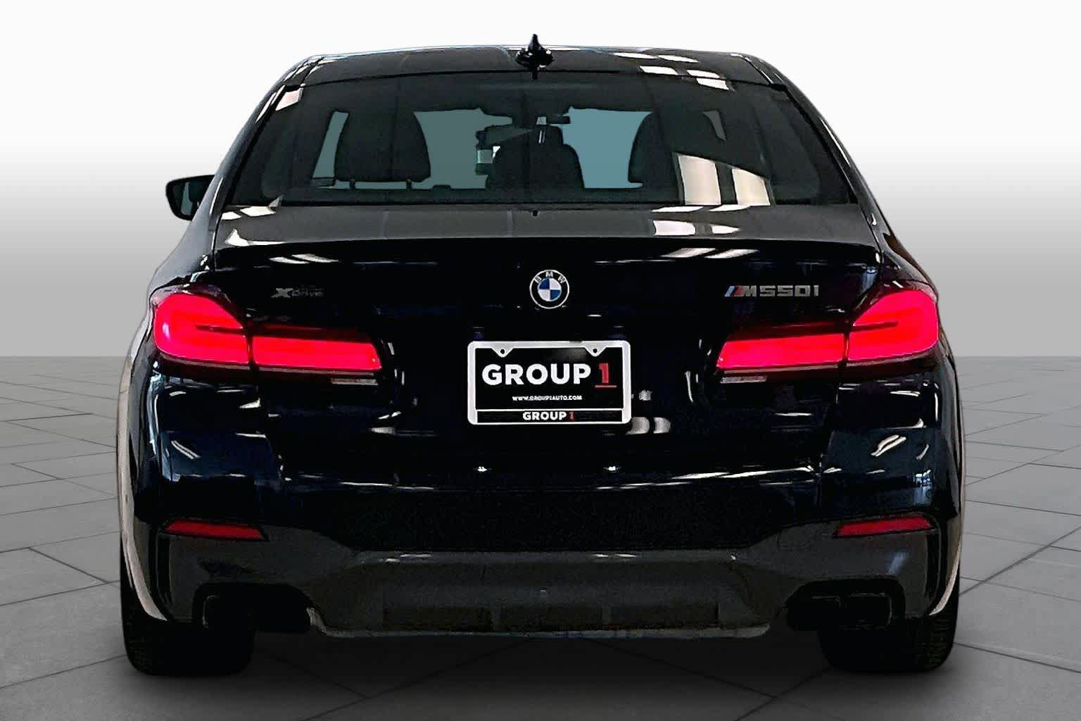 Used 2023 BMW M550i xDrive AWD/4WD image 4