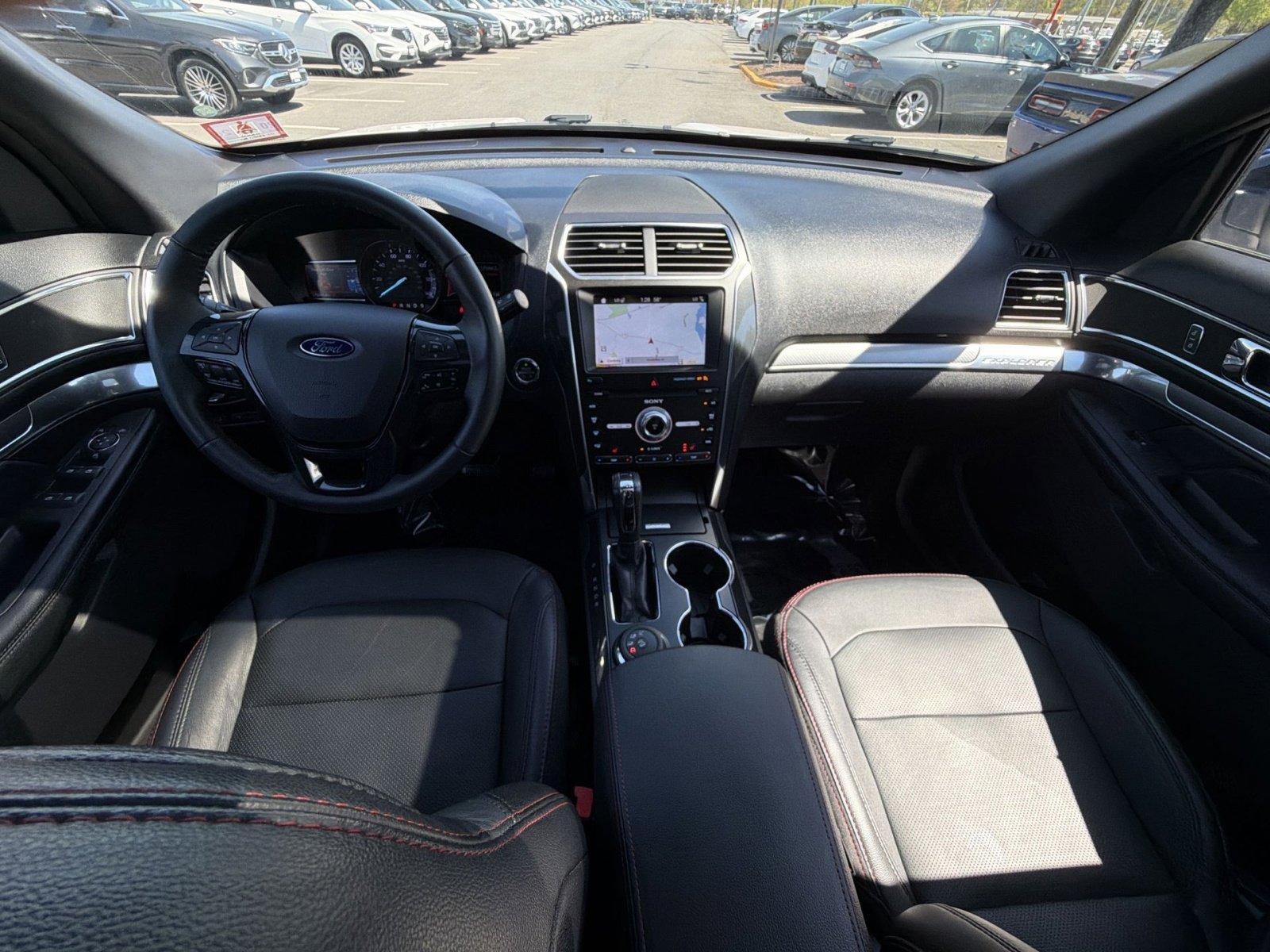 Used 2019 Ford Explorer Sport image 23