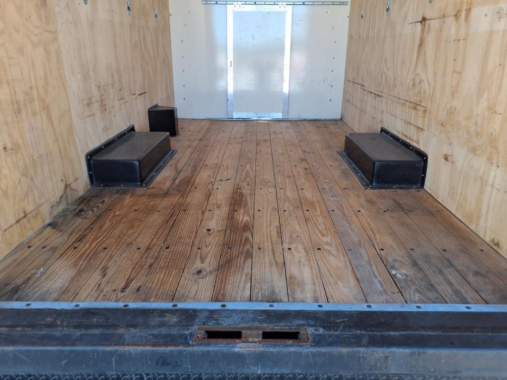 Used 2020 Chevrolet Express 3500 w/ Driver Convenience Package image 27