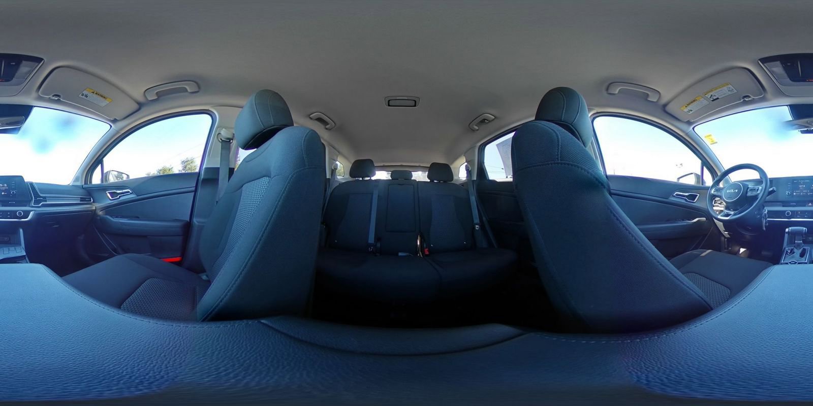 Used 2025 Kia Sportage LX image 41