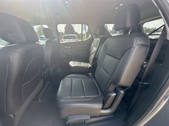 Used 2020 Chevrolet Traverse RS w/ LPO, 'HIT The Road' Package AWD/4WD image 27