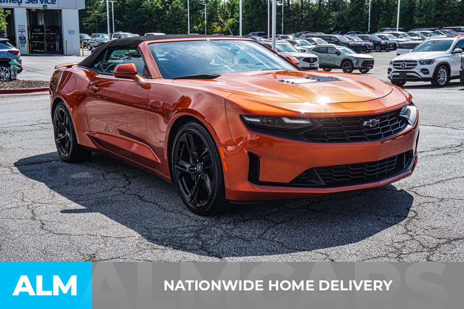 Used 2023 Chevrolet Camaro LT RWD image 5