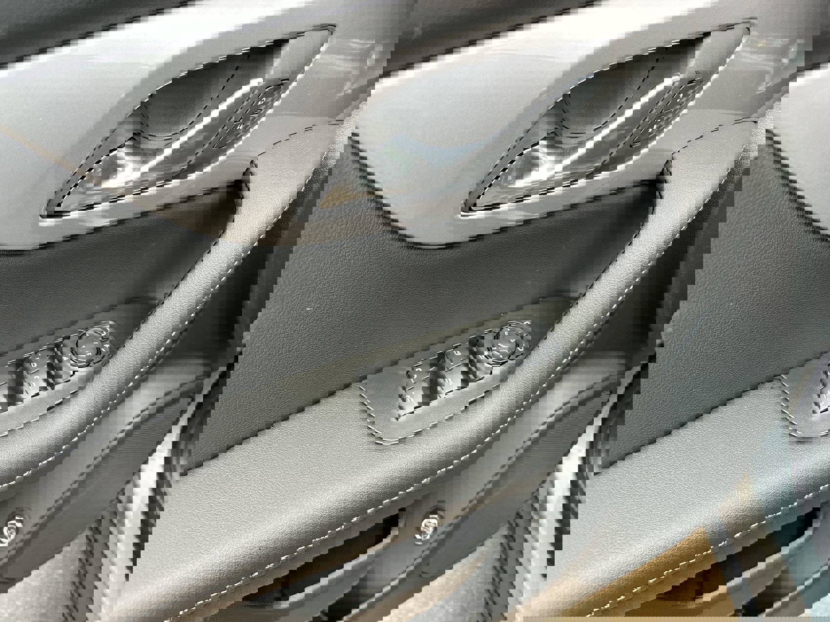 New 2025 Chevrolet Blazer LT w/ Convenience Package image 13