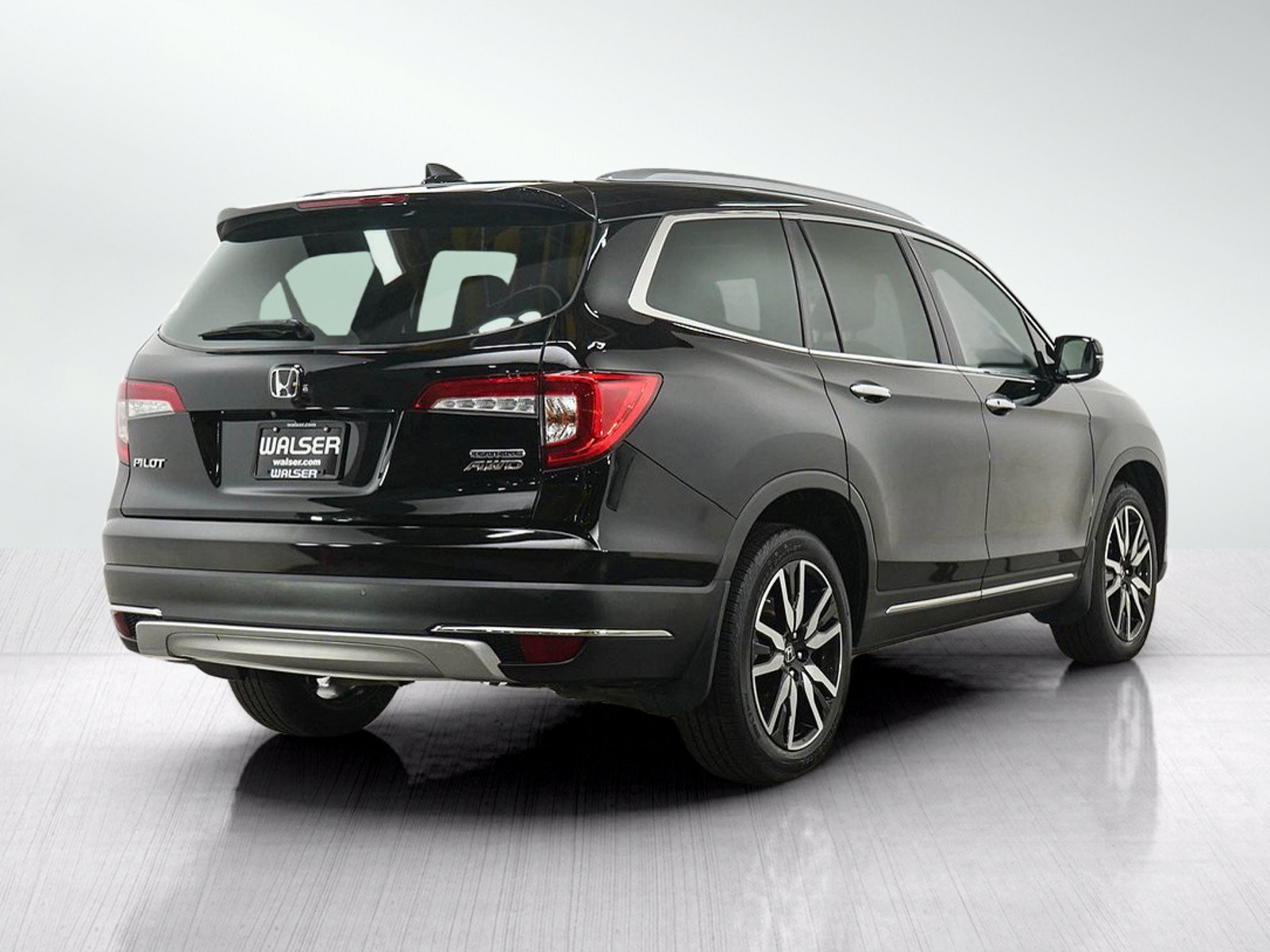 Used 2021 Honda Pilot Touring image 5