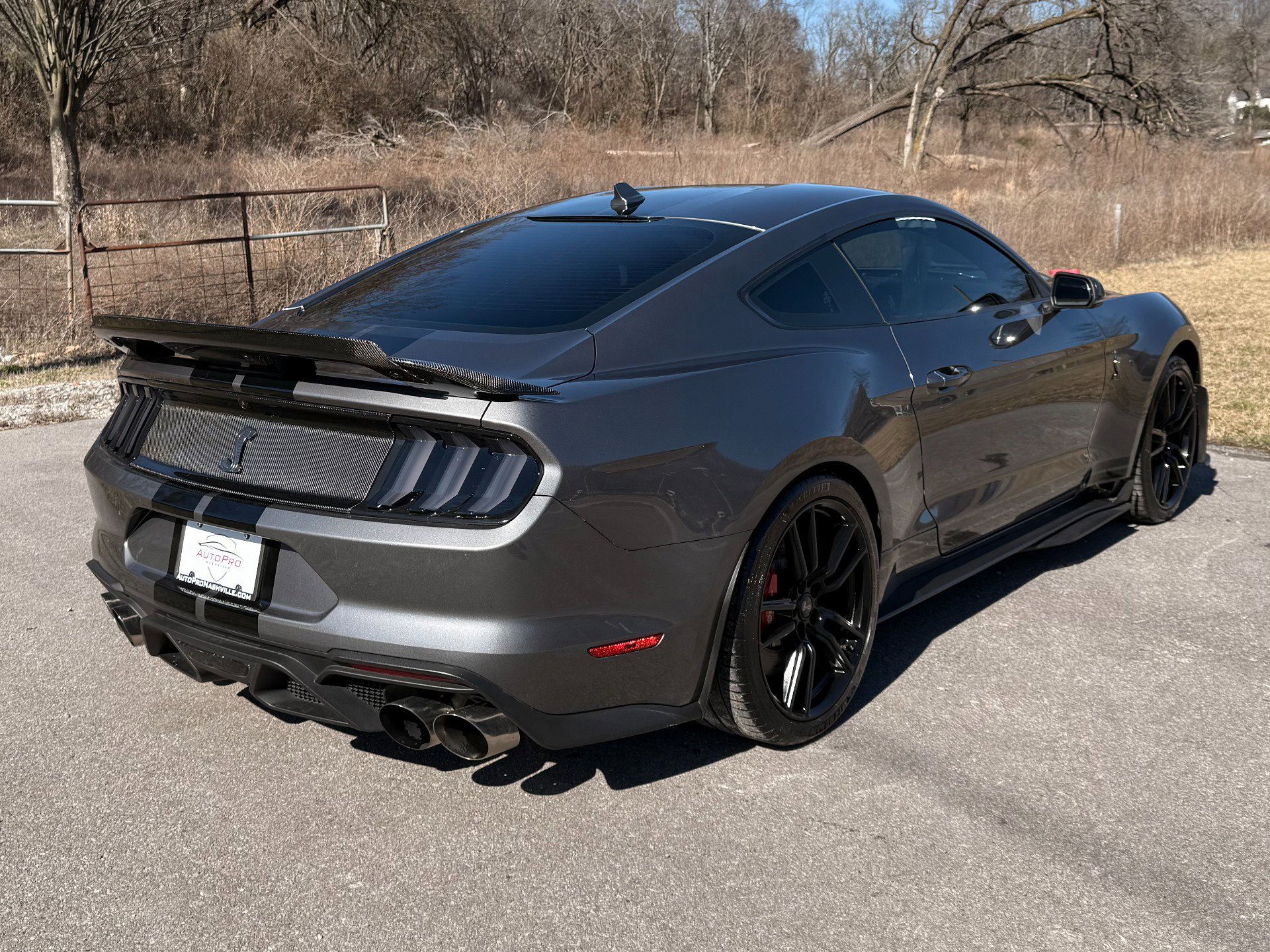 Used 2021 Ford Mustang Shelby GT500 w/ Technology Package image 3