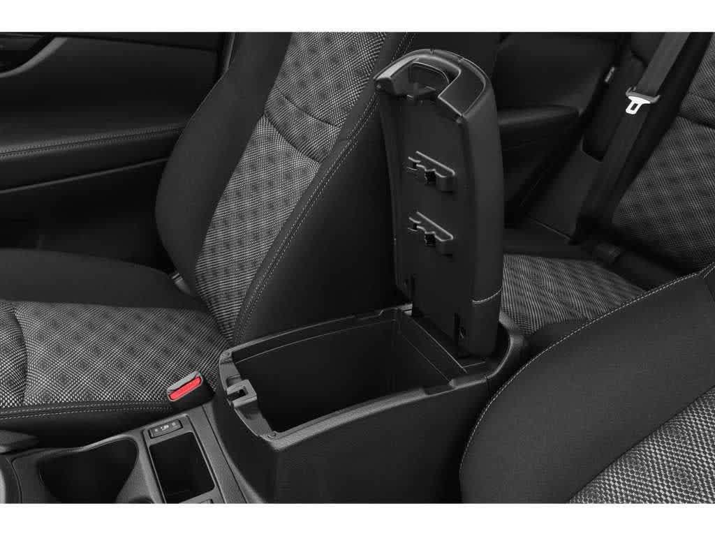 Used 2020 Nissan Rogue Sport SV w/ All-Weather Package FWD image 30