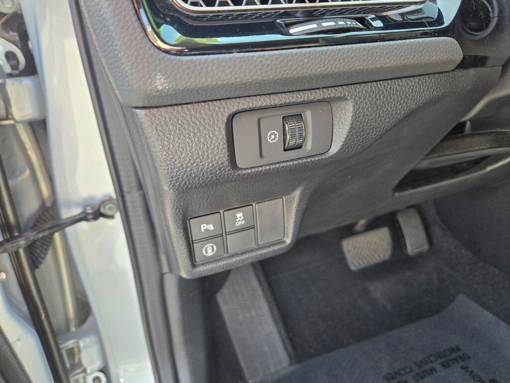 Certified 2023 Honda Civic Touring image 16