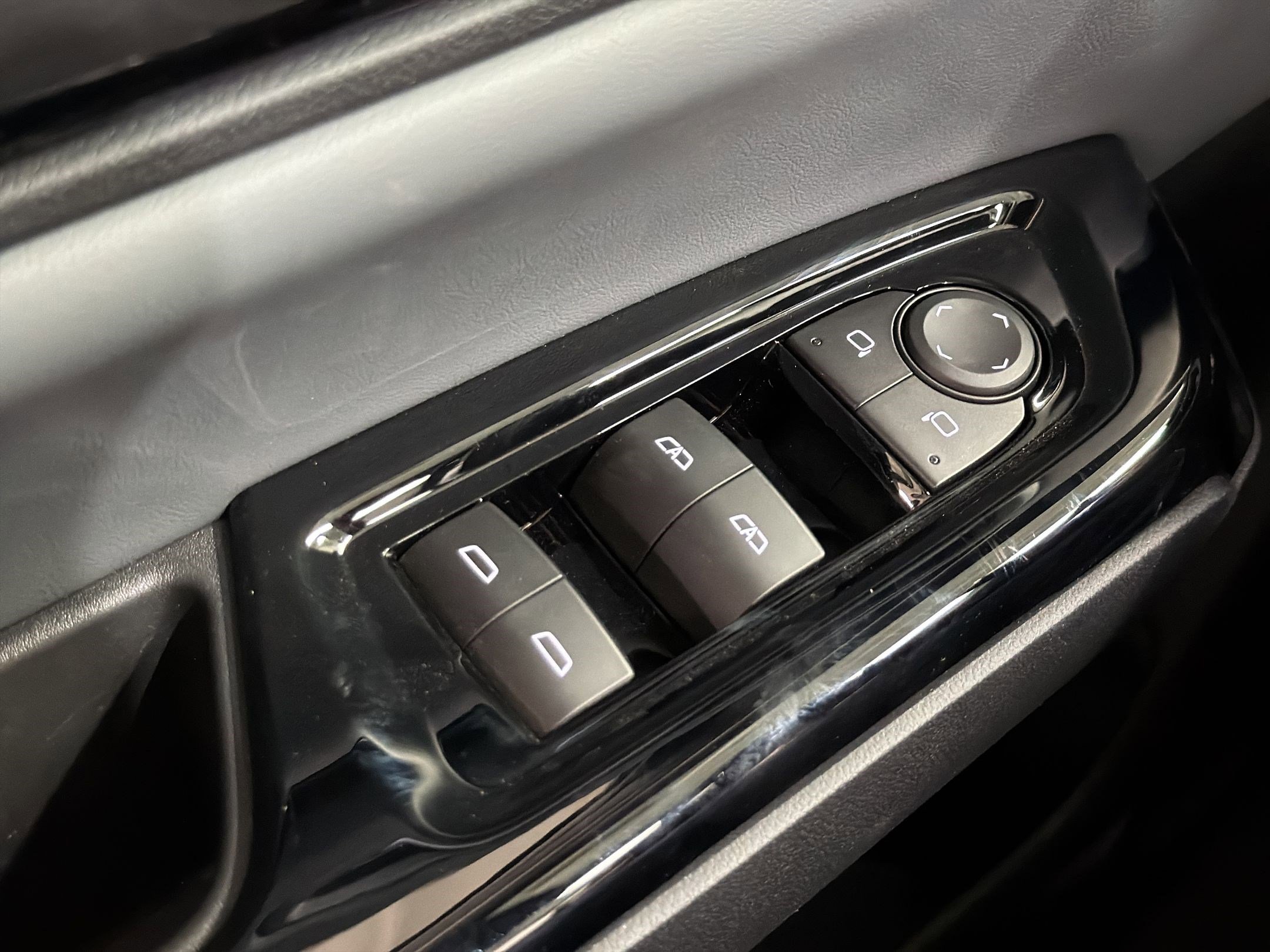 New 2026 Honda Prologue Touring image 13