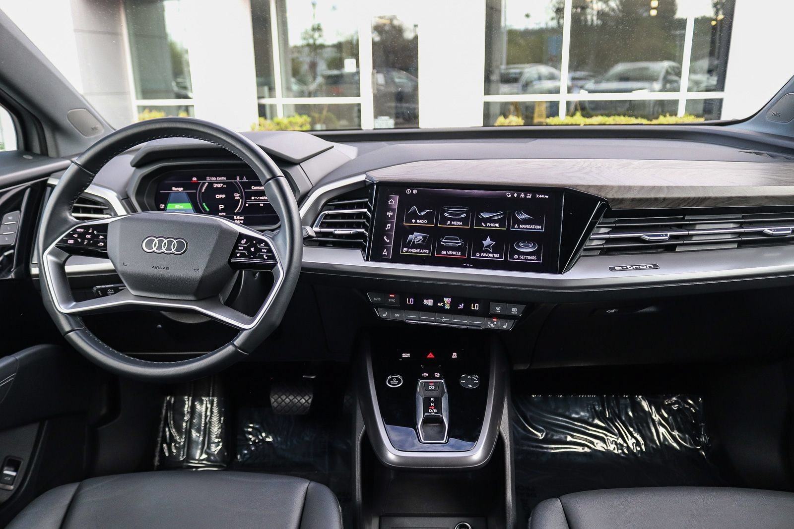 Certified 2023 Audi Q4 e-tron Premium Plus w/ Premium Plus RWD image 14