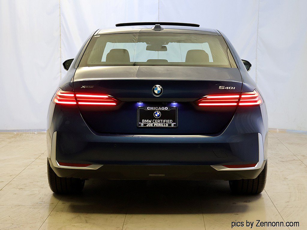 Used 2026 BMW 540i xDrive AWD/4WD image 7