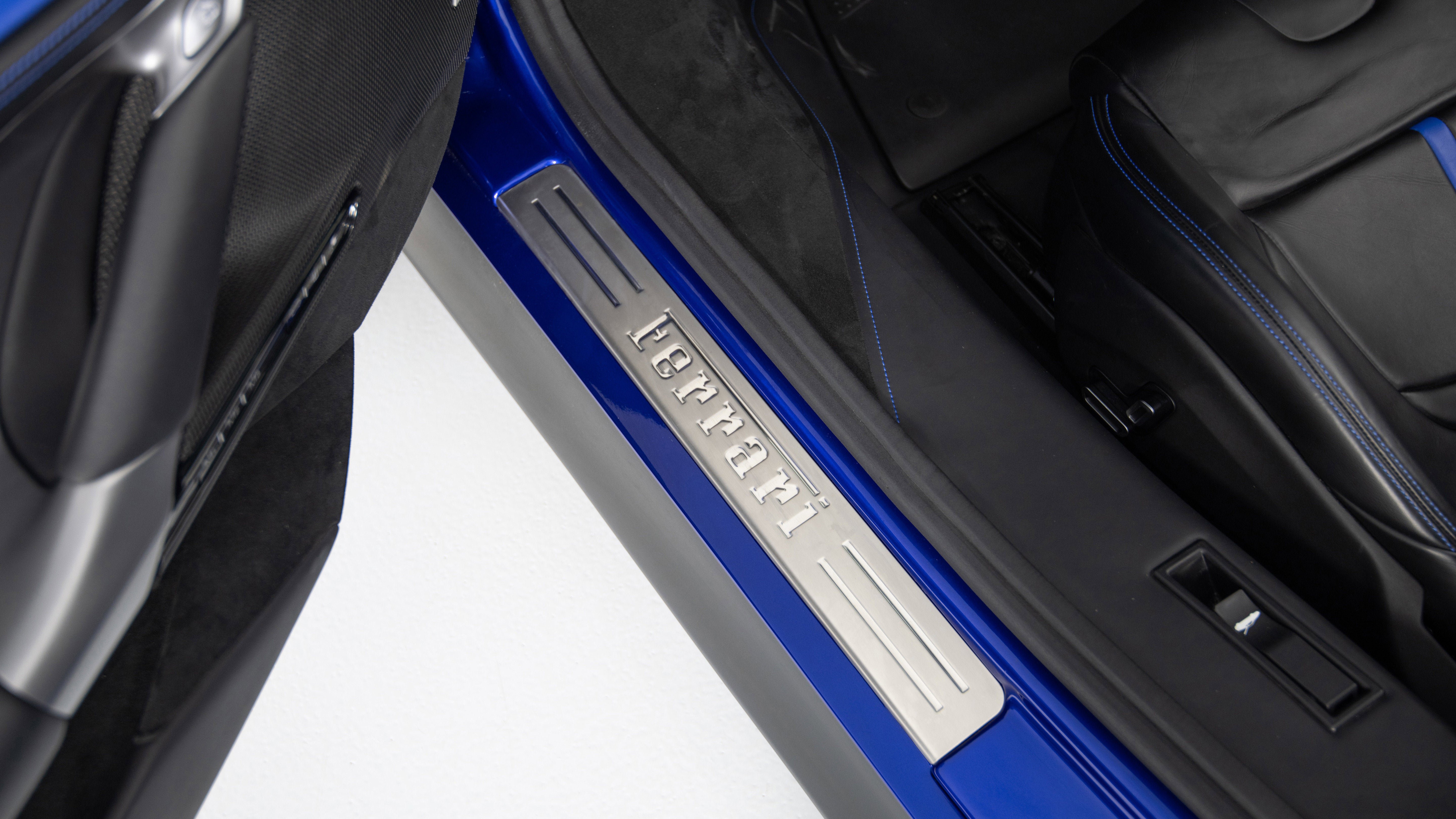 Certified 2022 Ferrari SF90 Spider AWD/4WD image 33