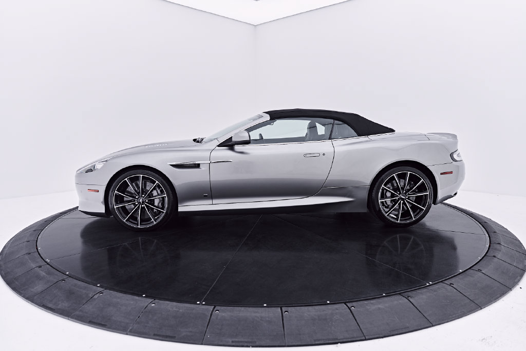 Used 2016 Aston Martin DB9 GT RWD image 16