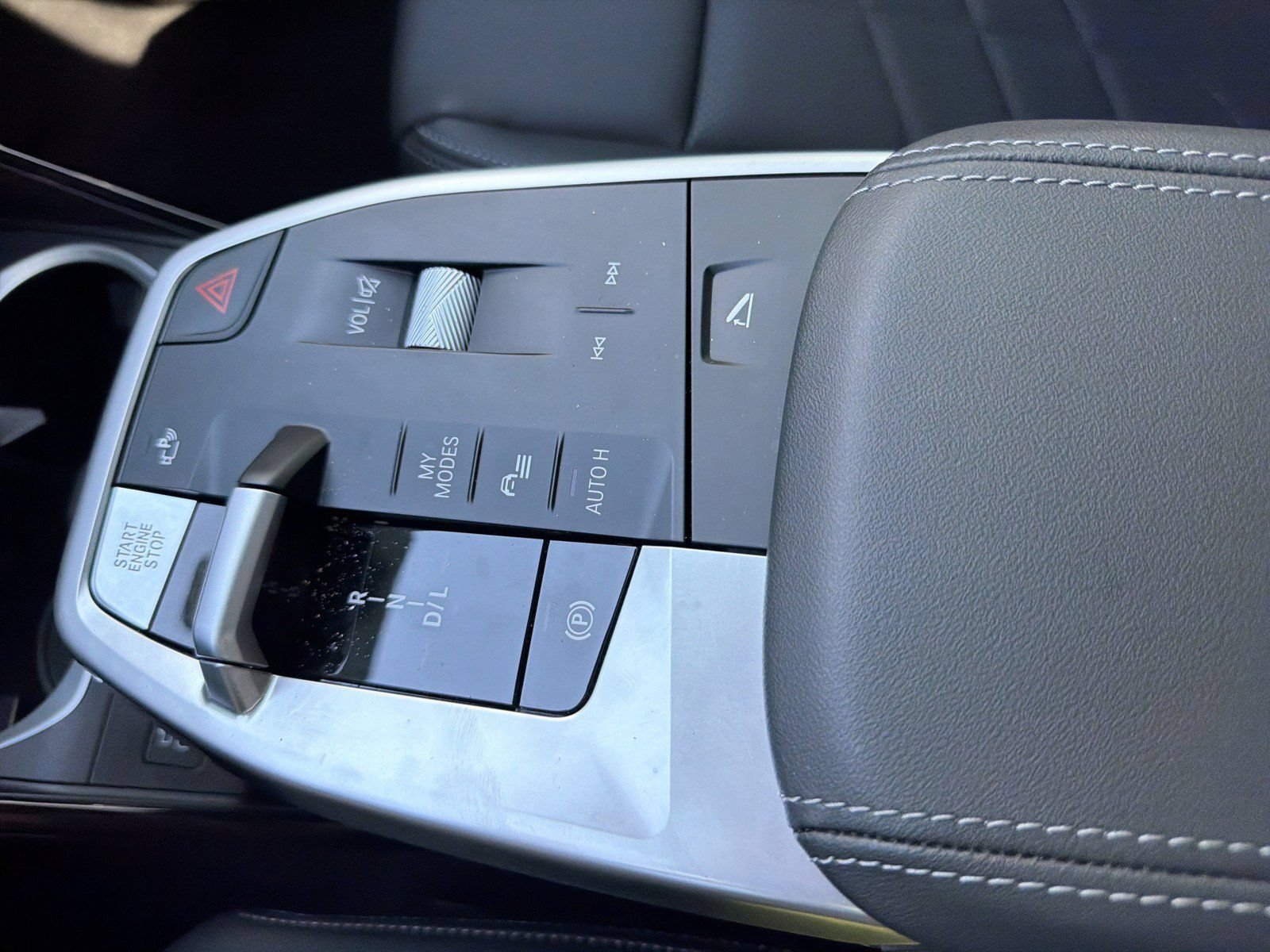 New 2026 BMW X1 xDrive28i AWD/4WD image 35