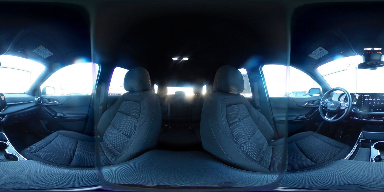 Used 2025 Chevrolet Equinox LT AWD/4WD image 40