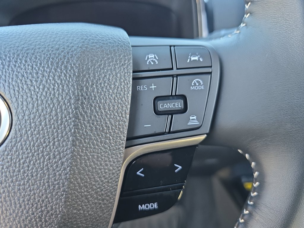 Certified 2025 Toyota Camry SE AWD/4WD image 21