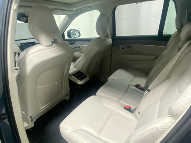 Used 2026 Volvo XC90 B6 Ultra AWD/4WD image 13