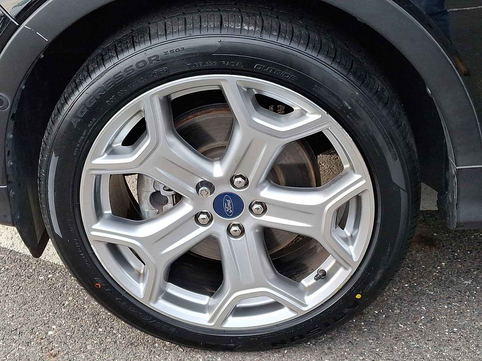 Used 2019 Ford Escape Titanium image 28