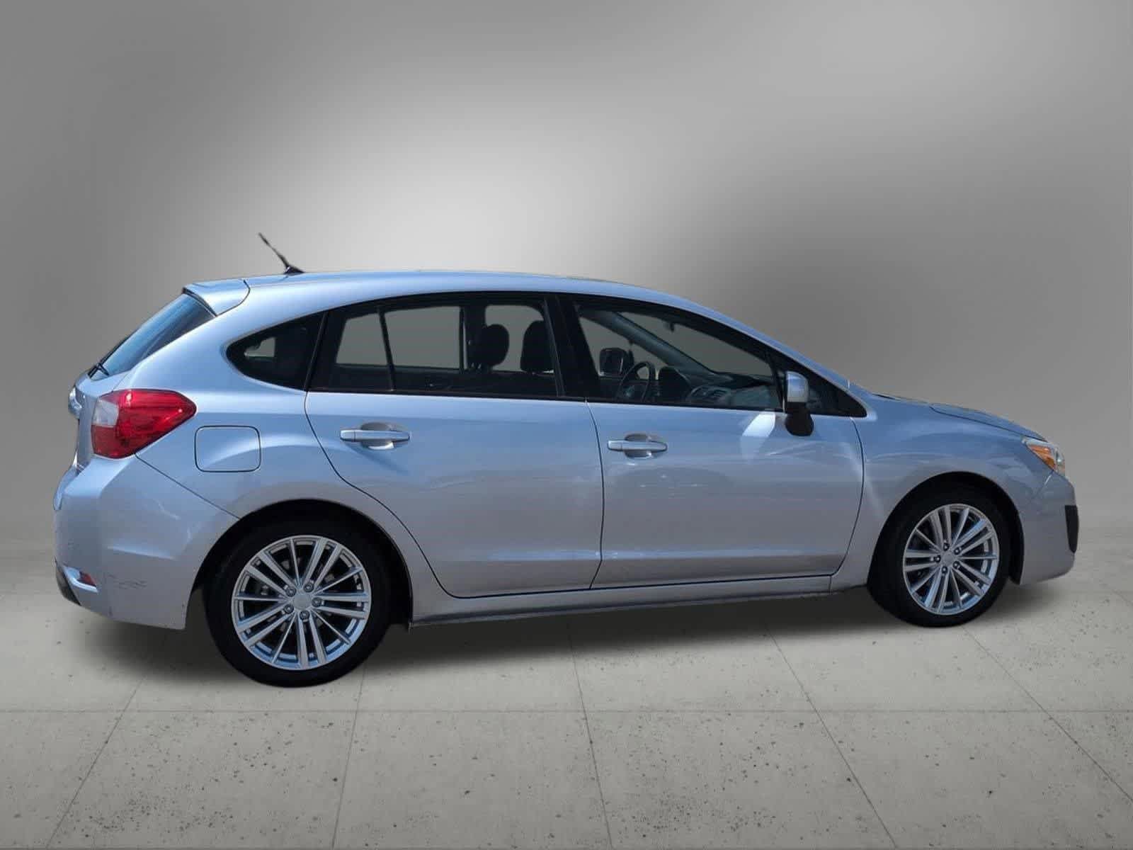 Used 2013 Subaru Impreza 2.0i Premium AWD/4WD image 7