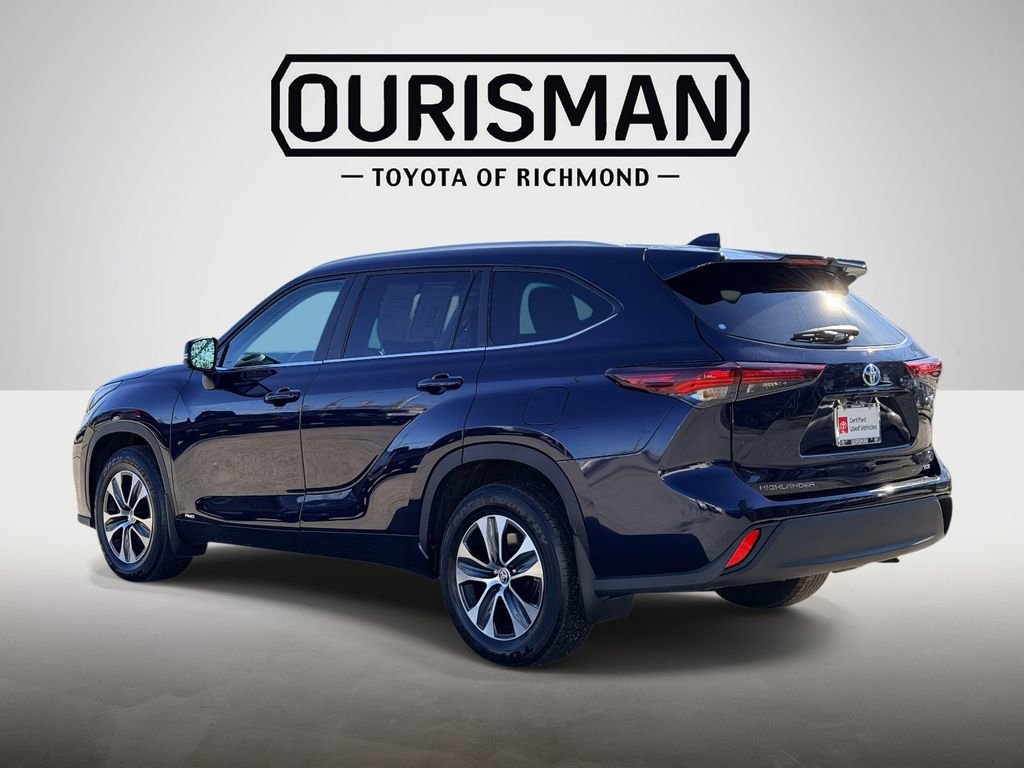 Certified 2024 Toyota Highlander XLE image 23