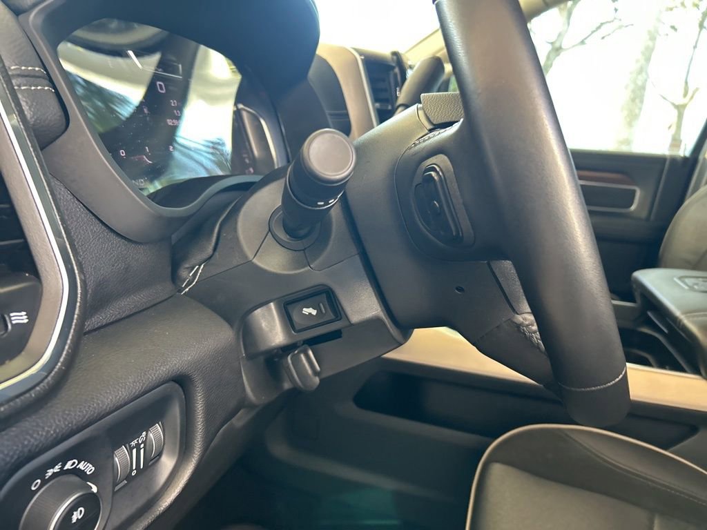Used 2024 RAM 3500 Laramie image 41